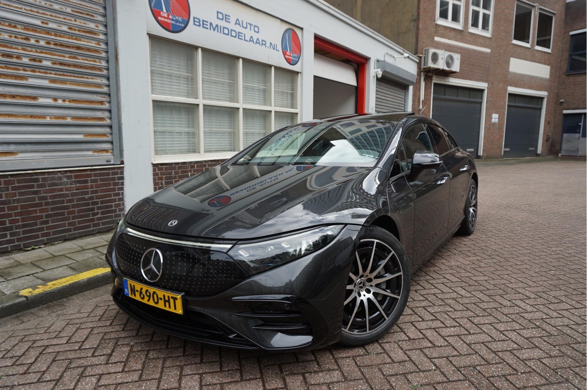Mercedes-Benz EQS