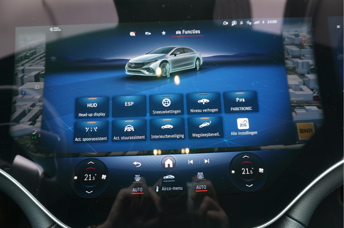 Mercedes-Benz EQS