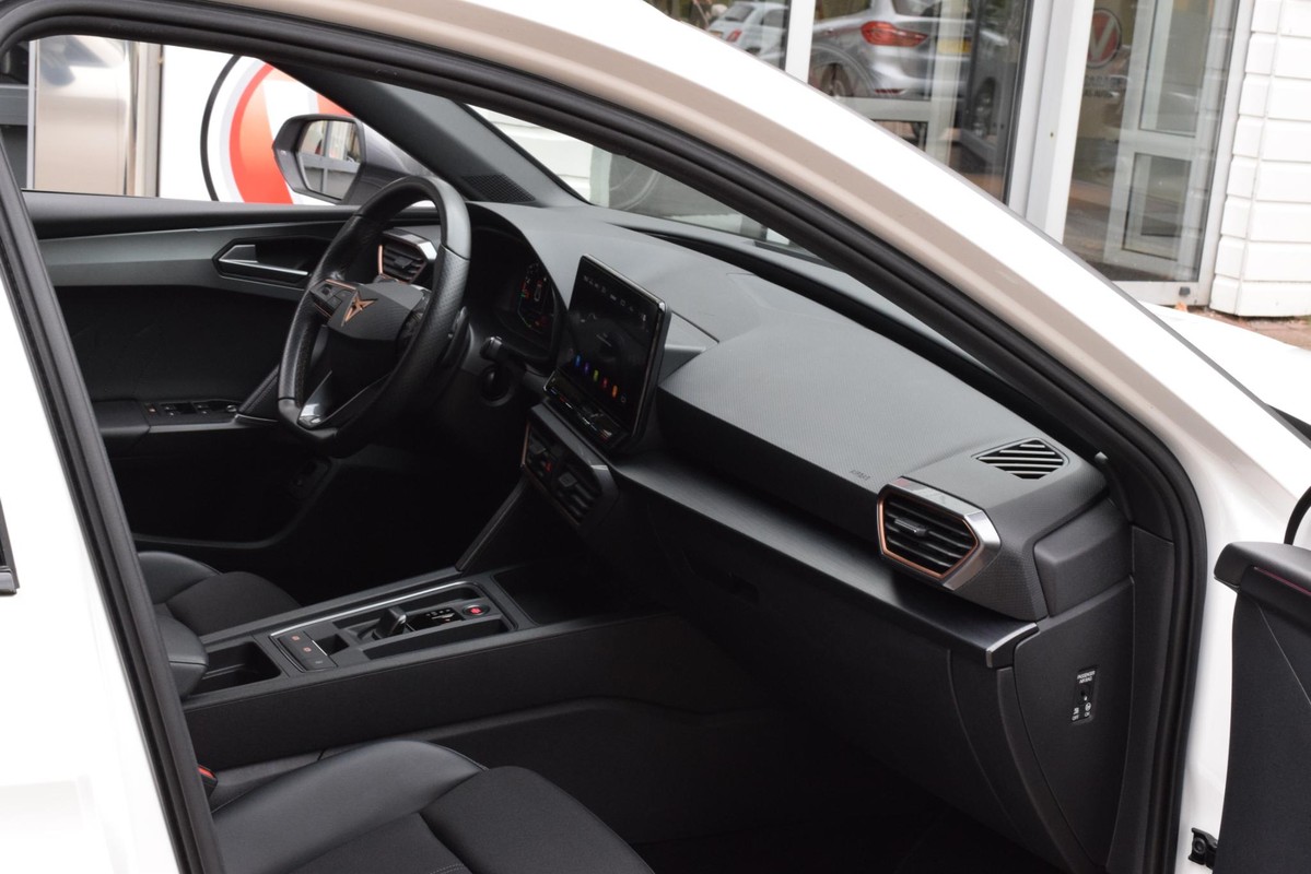 CUPRA Leon Sportstourer