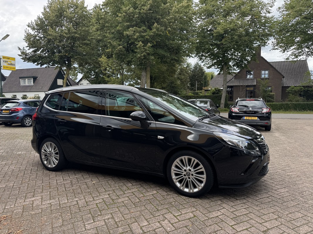 Opel Zafira Tourer