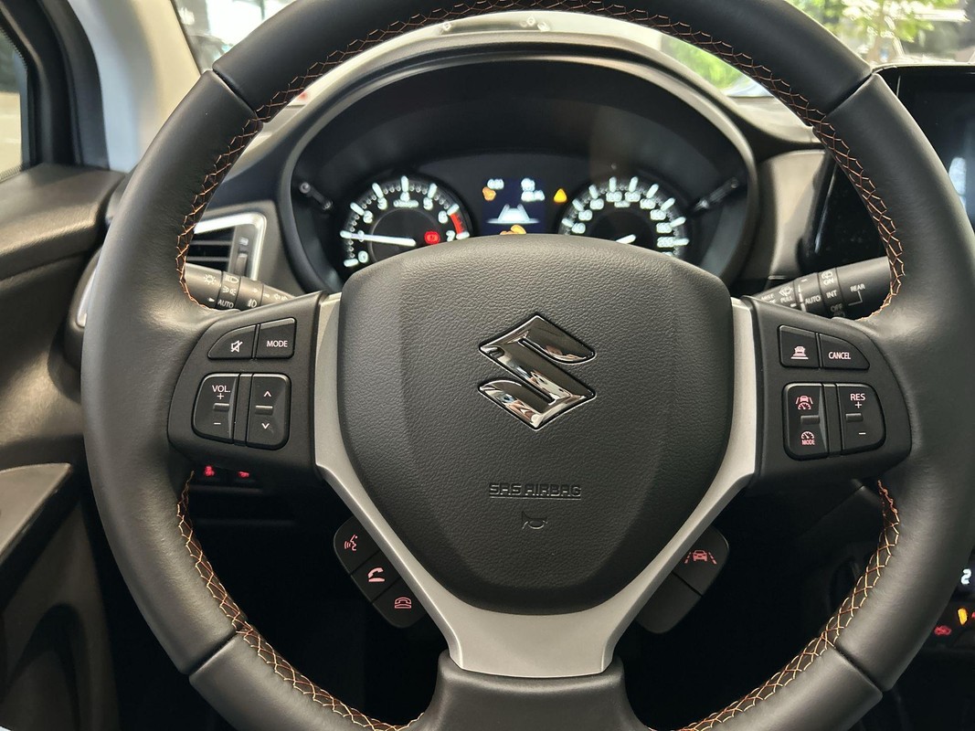 Suzuki S-Cross