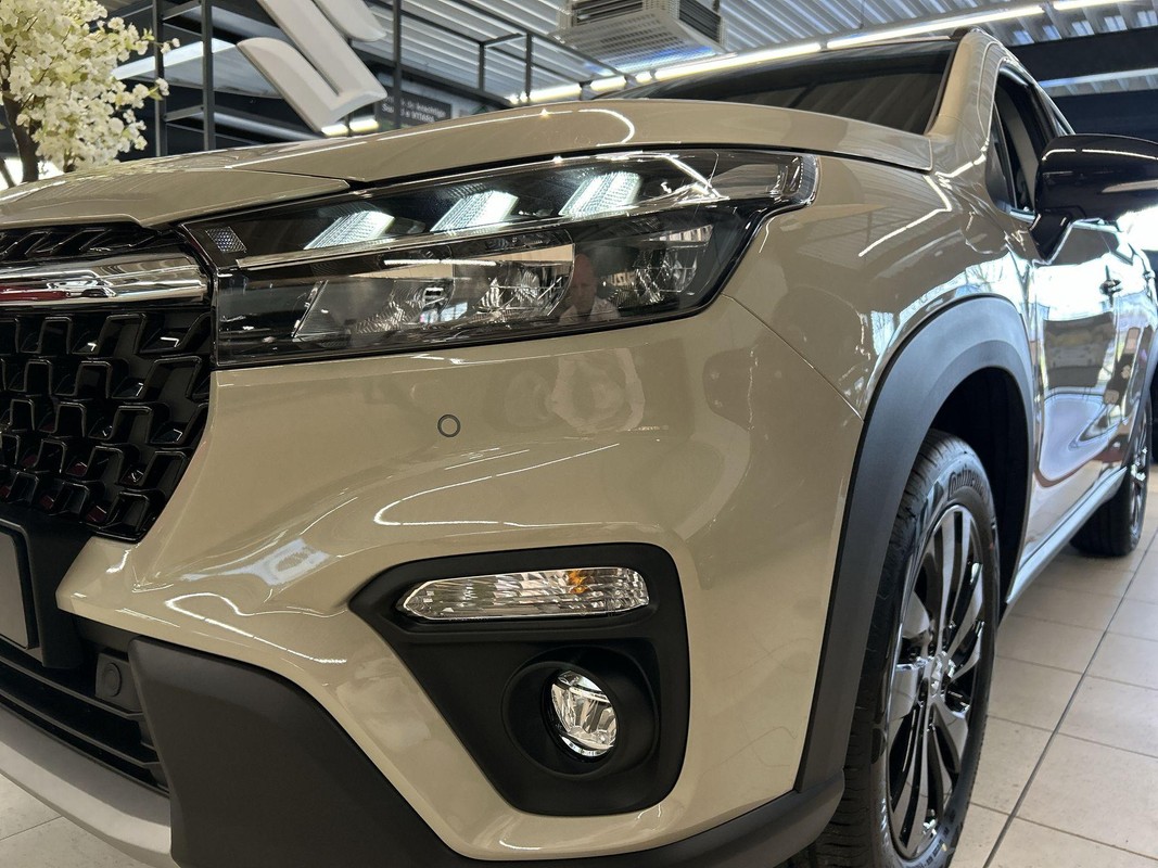 Suzuki S-Cross