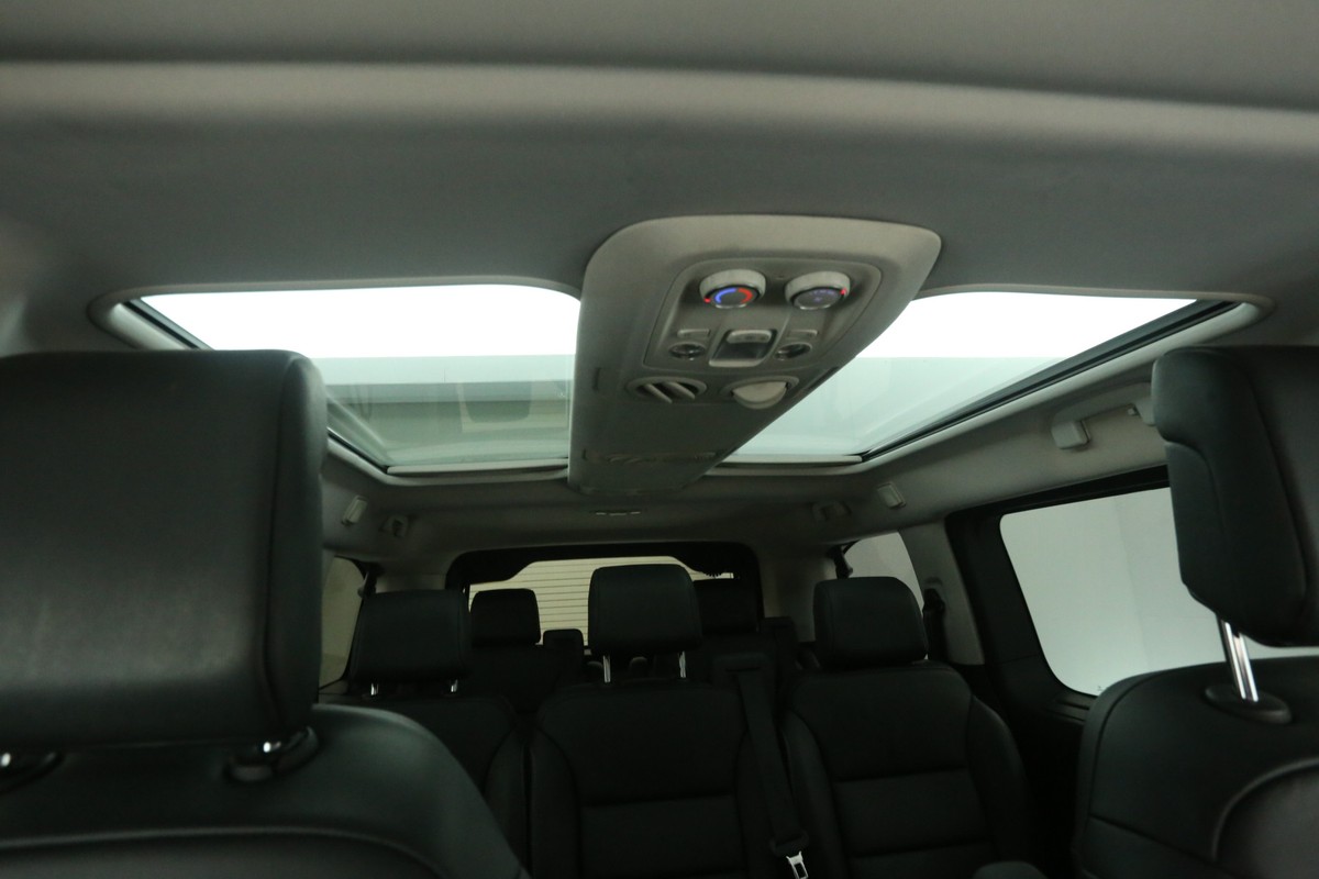 Peugeot e-Traveller