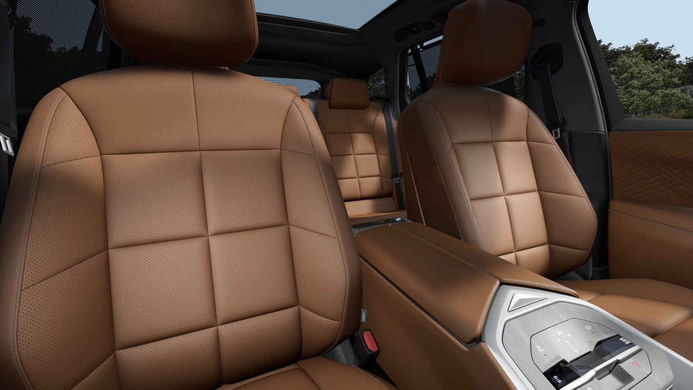 BMW iX5