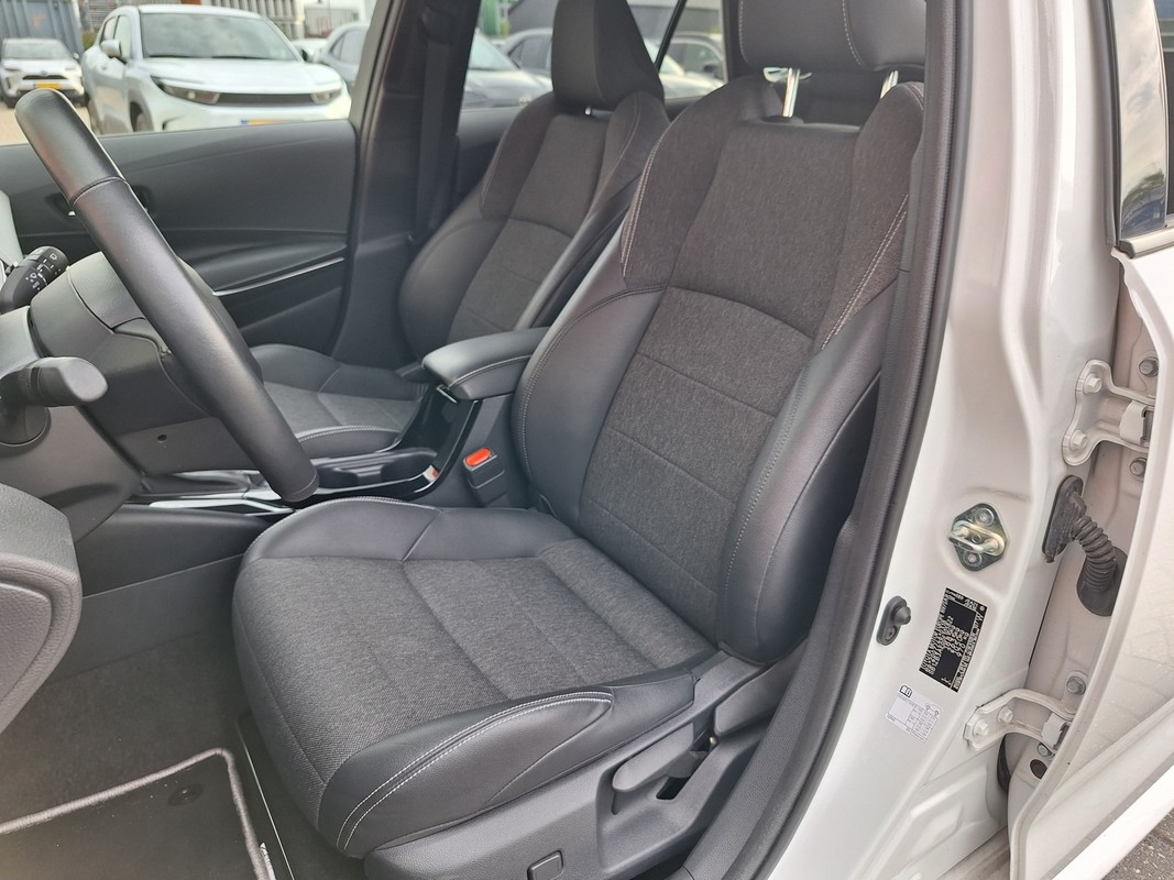 Toyota Corolla Touring Sports