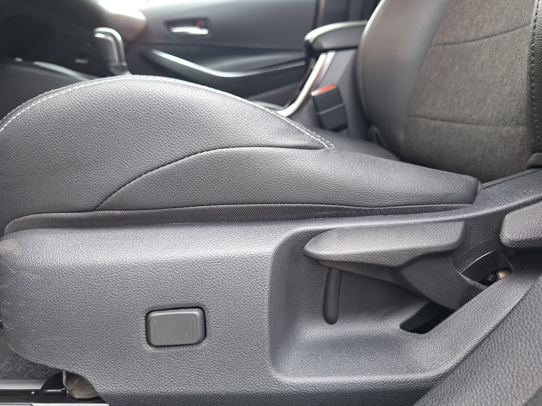 Toyota Corolla Touring Sports