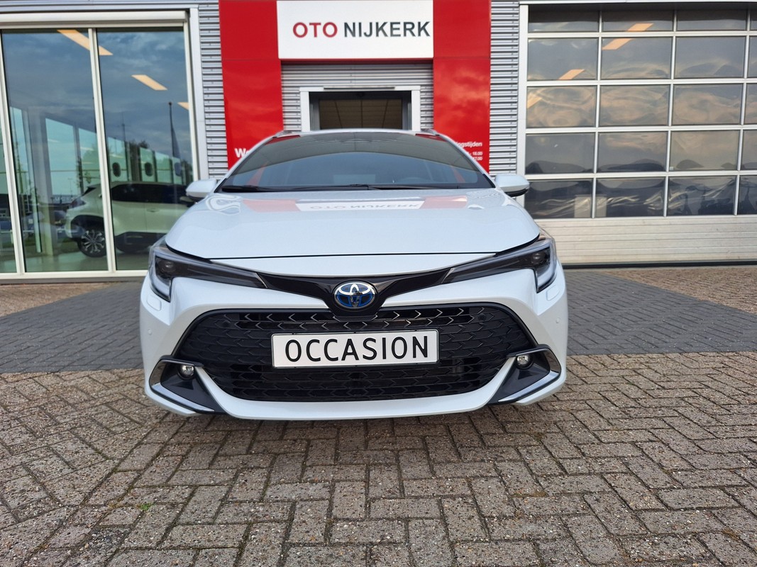 Toyota Corolla Touring Sports
