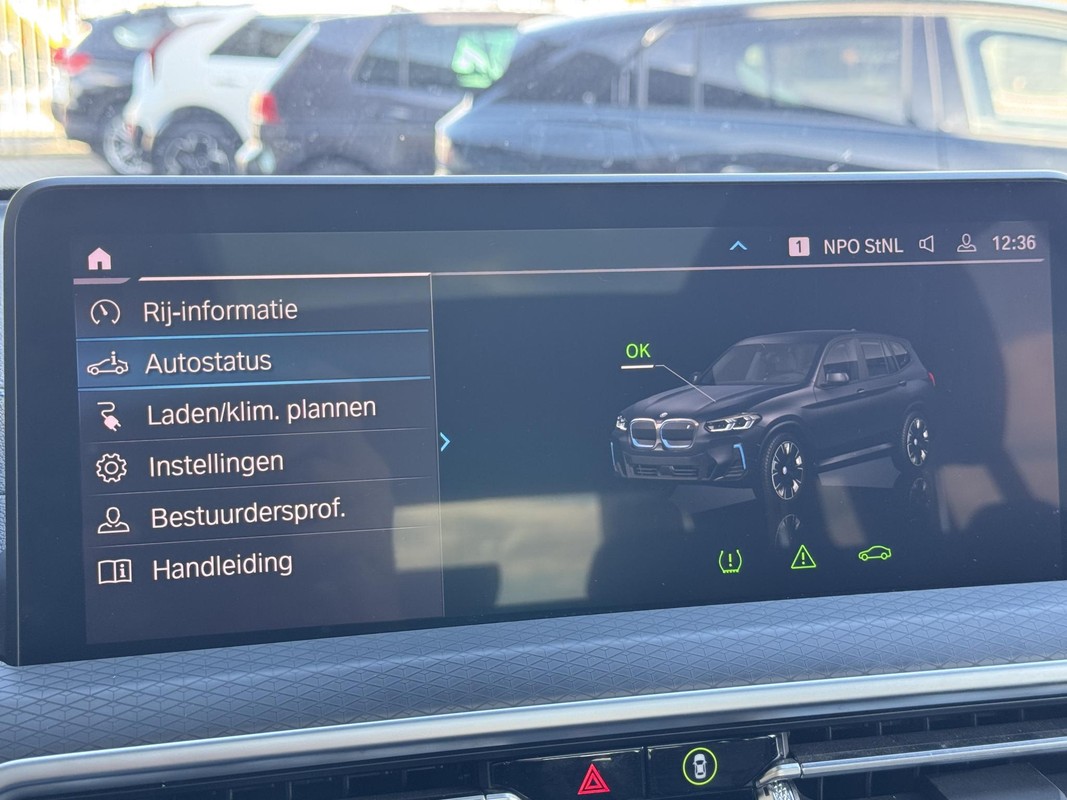 BMW iX3