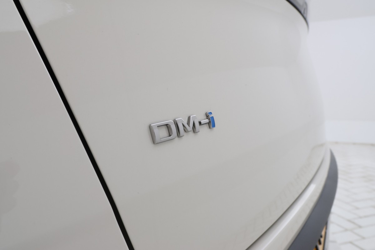 BYD SEAL
