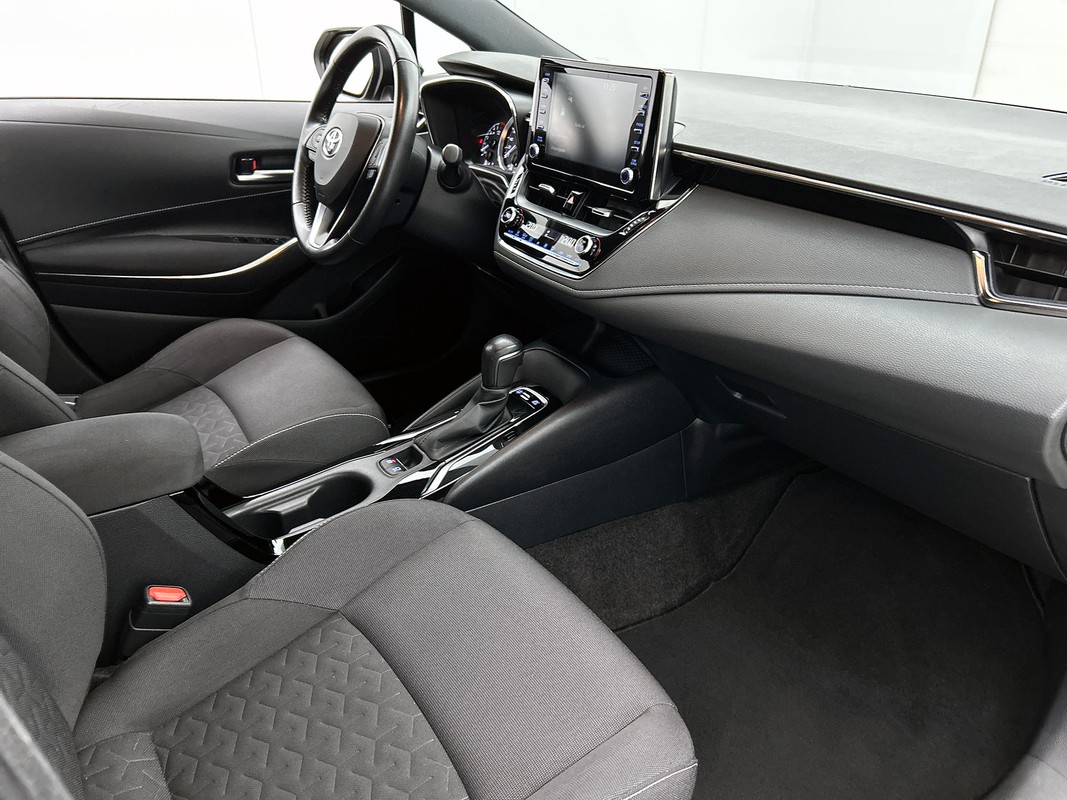 Toyota Corolla Touring Sports
