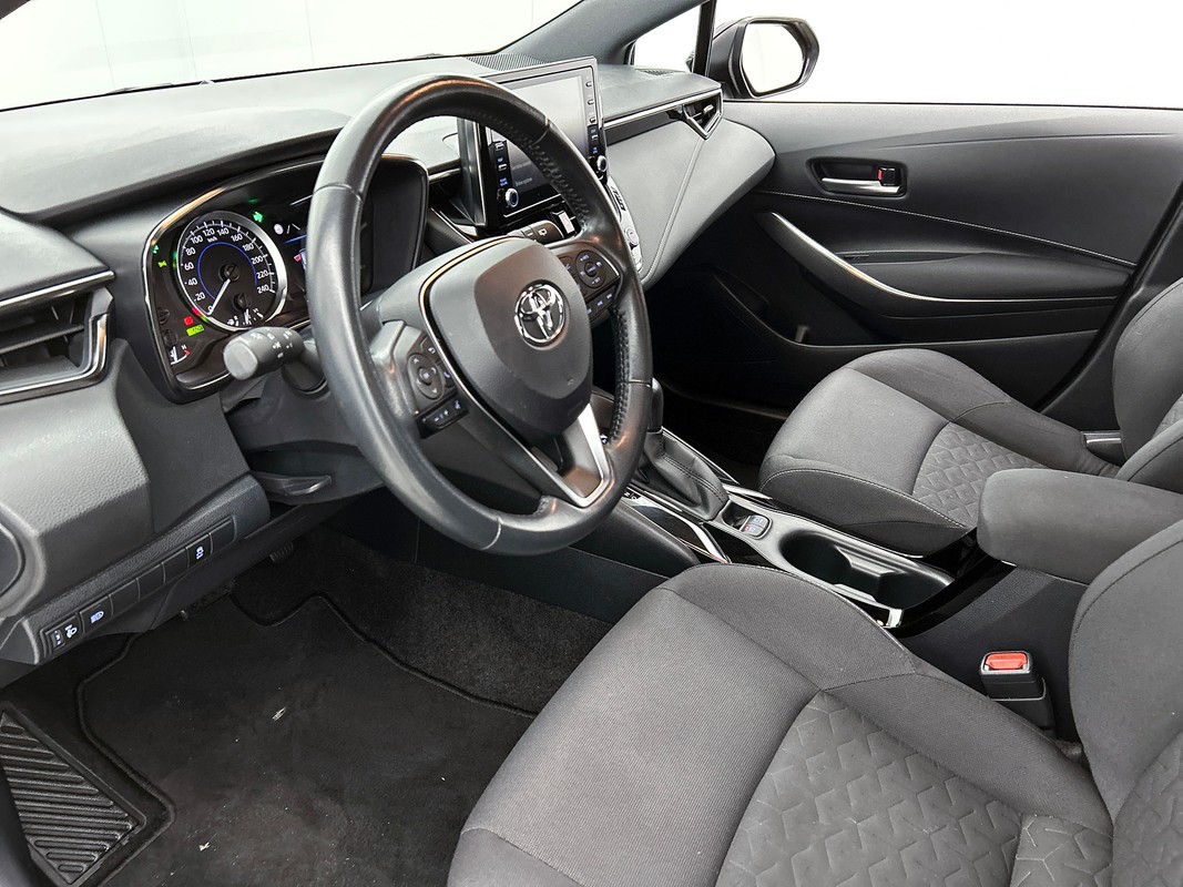 Toyota Corolla Touring Sports