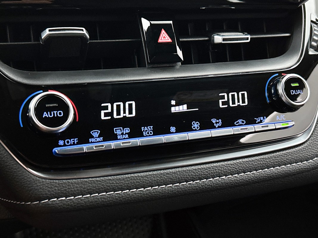 Toyota Corolla Touring Sports