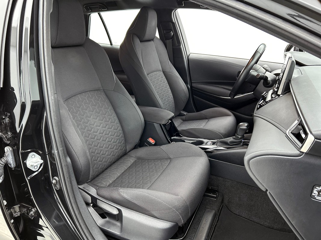 Toyota Corolla Touring Sports