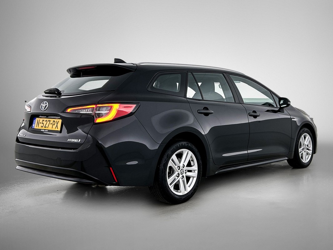 Toyota Corolla Touring Sports