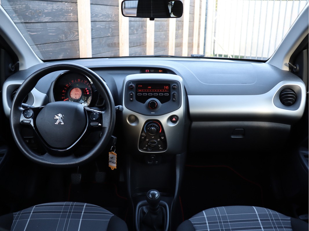 Peugeot 108
