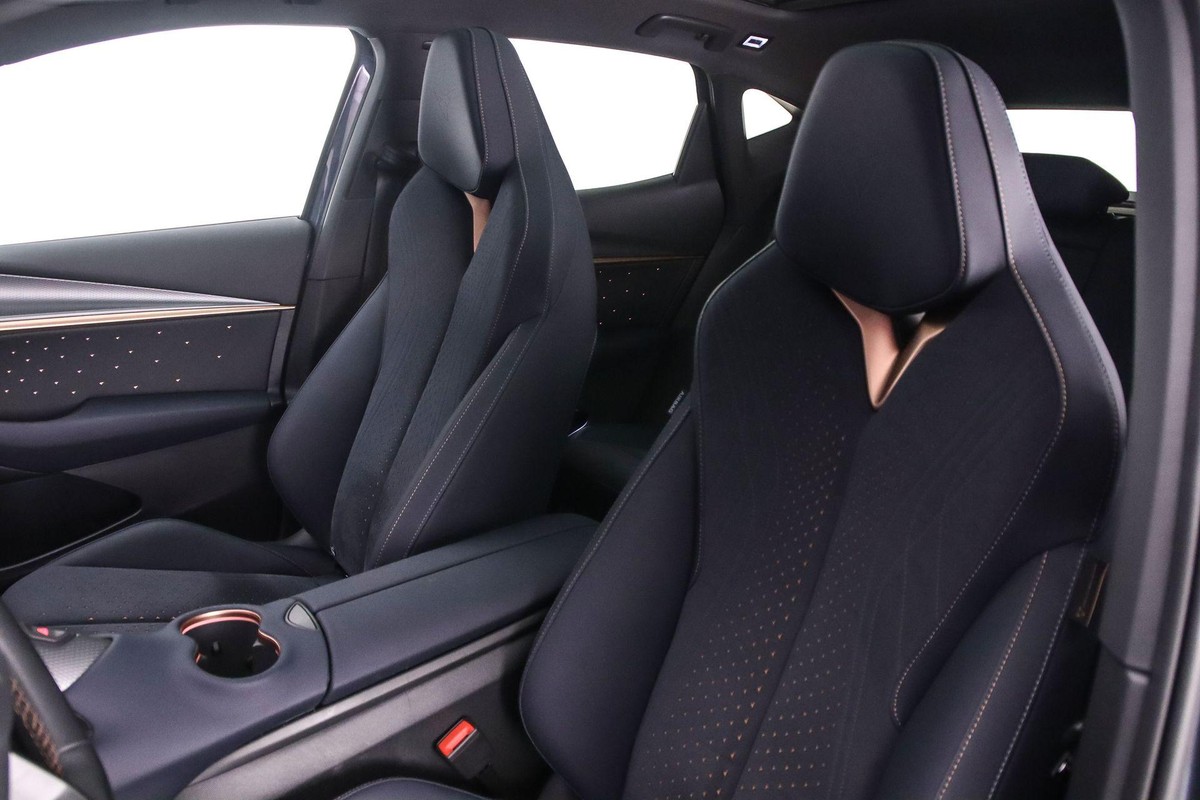 CUPRA Tavascan