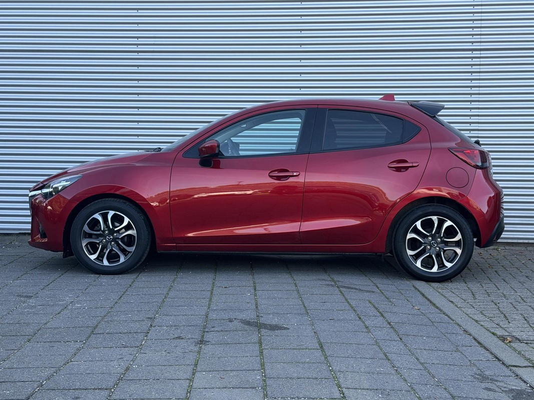 Mazda 2