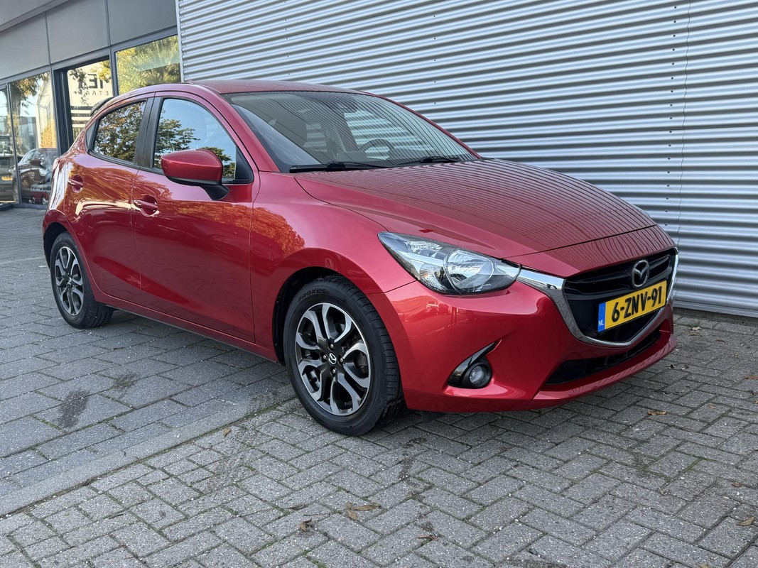 Mazda 2