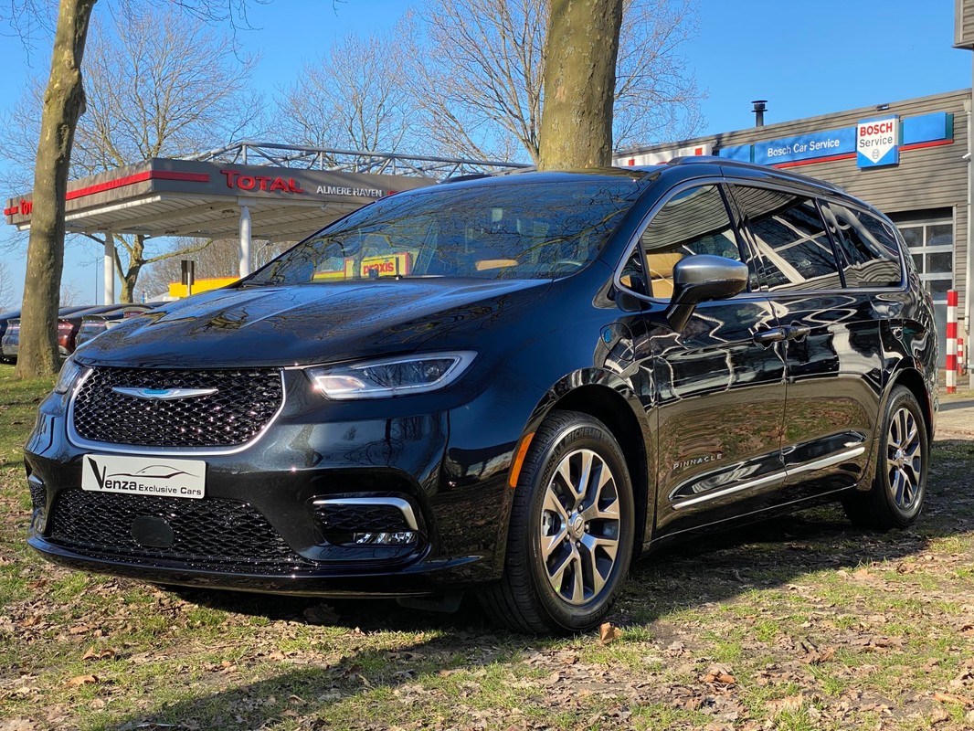 Chrysler Pacifica