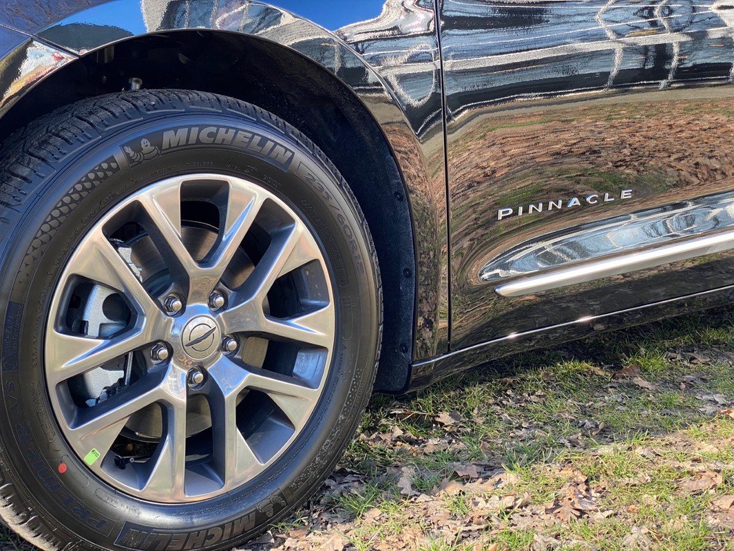 Chrysler Pacifica