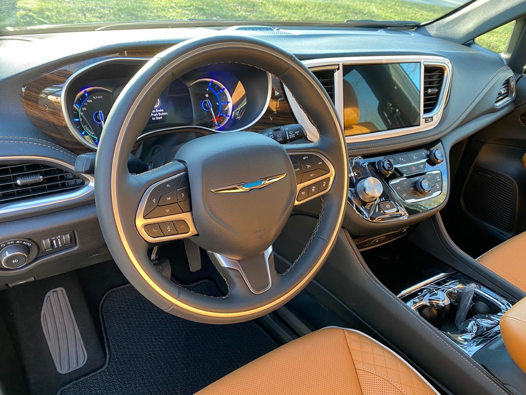 Chrysler Pacifica