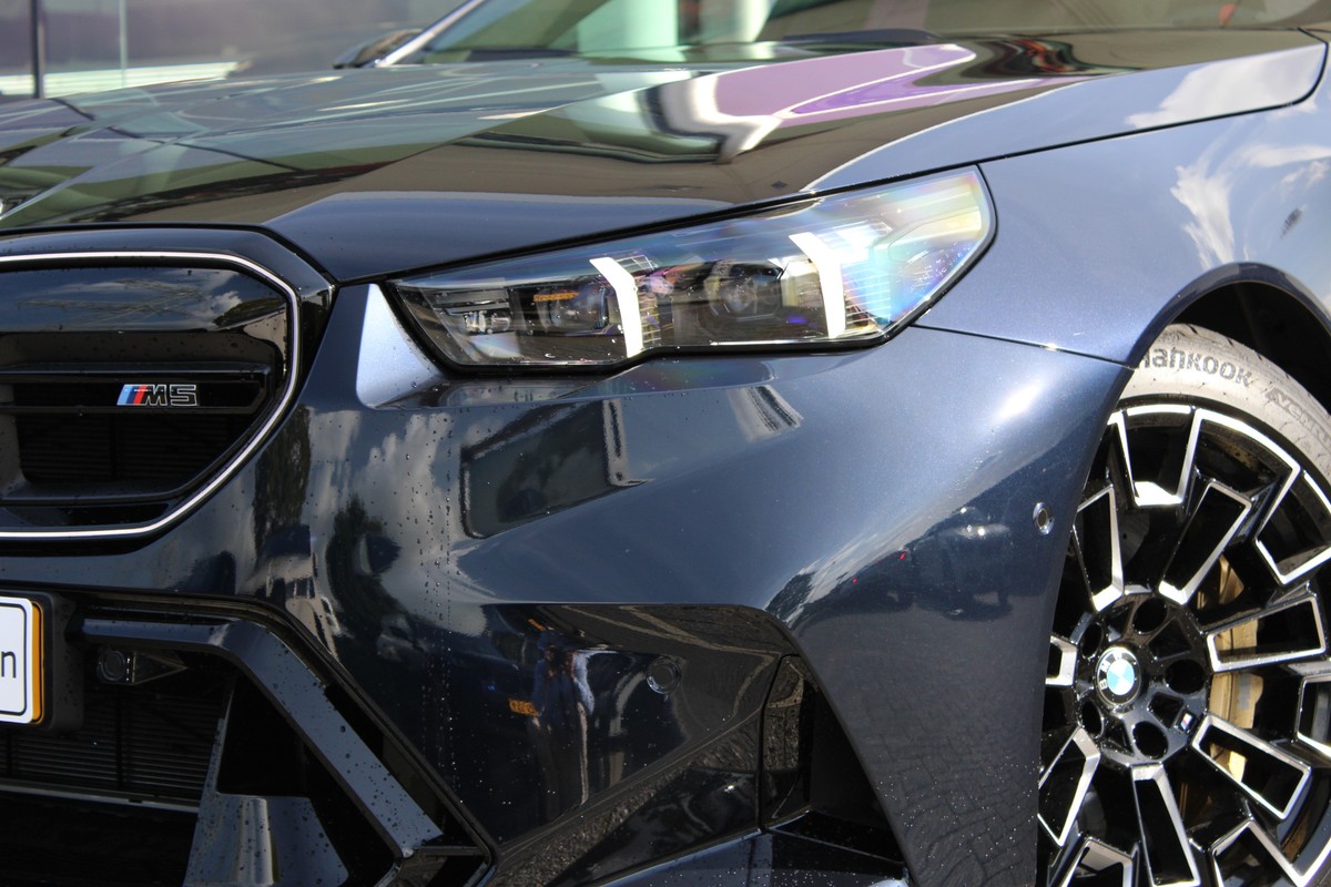 BMW M5
