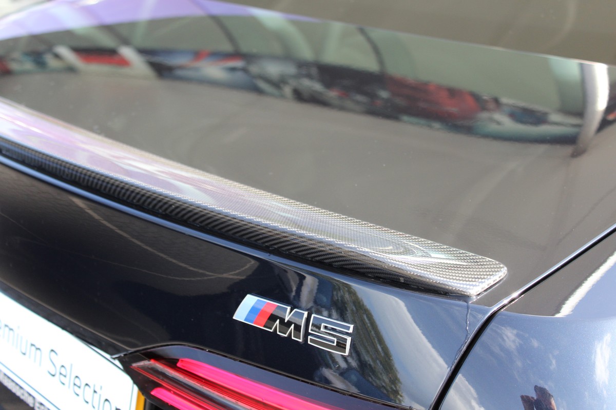 BMW M5