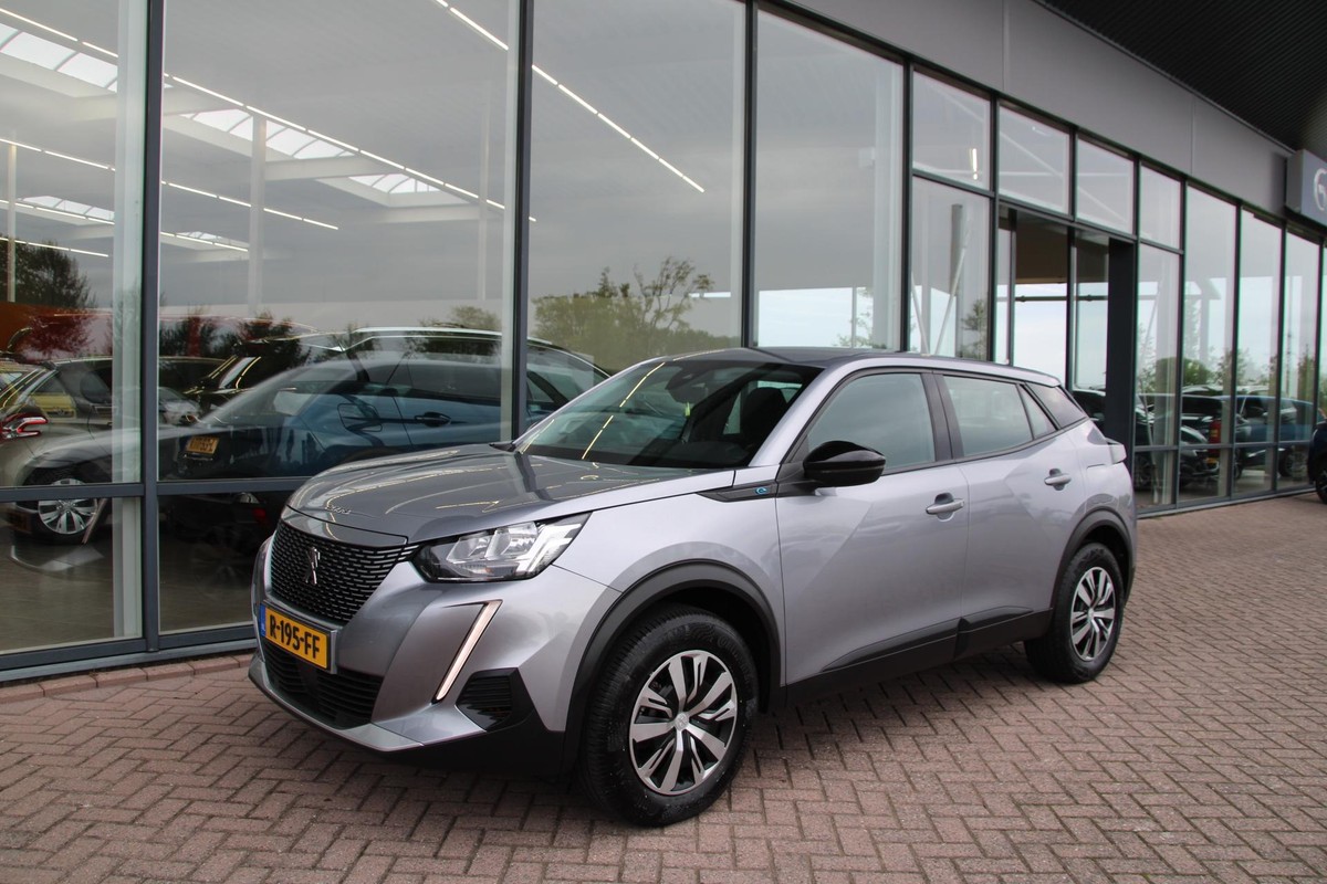 Peugeot e-2008