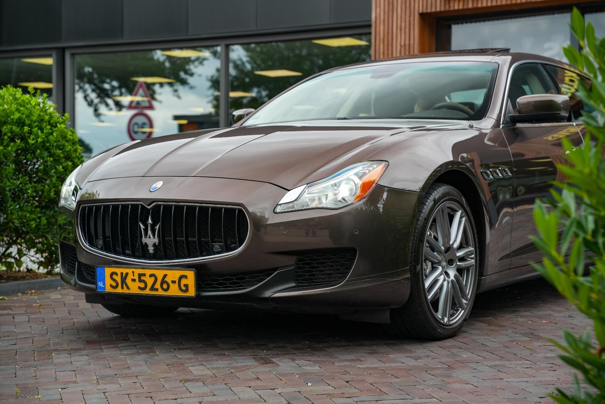 Maserati Quattroporte