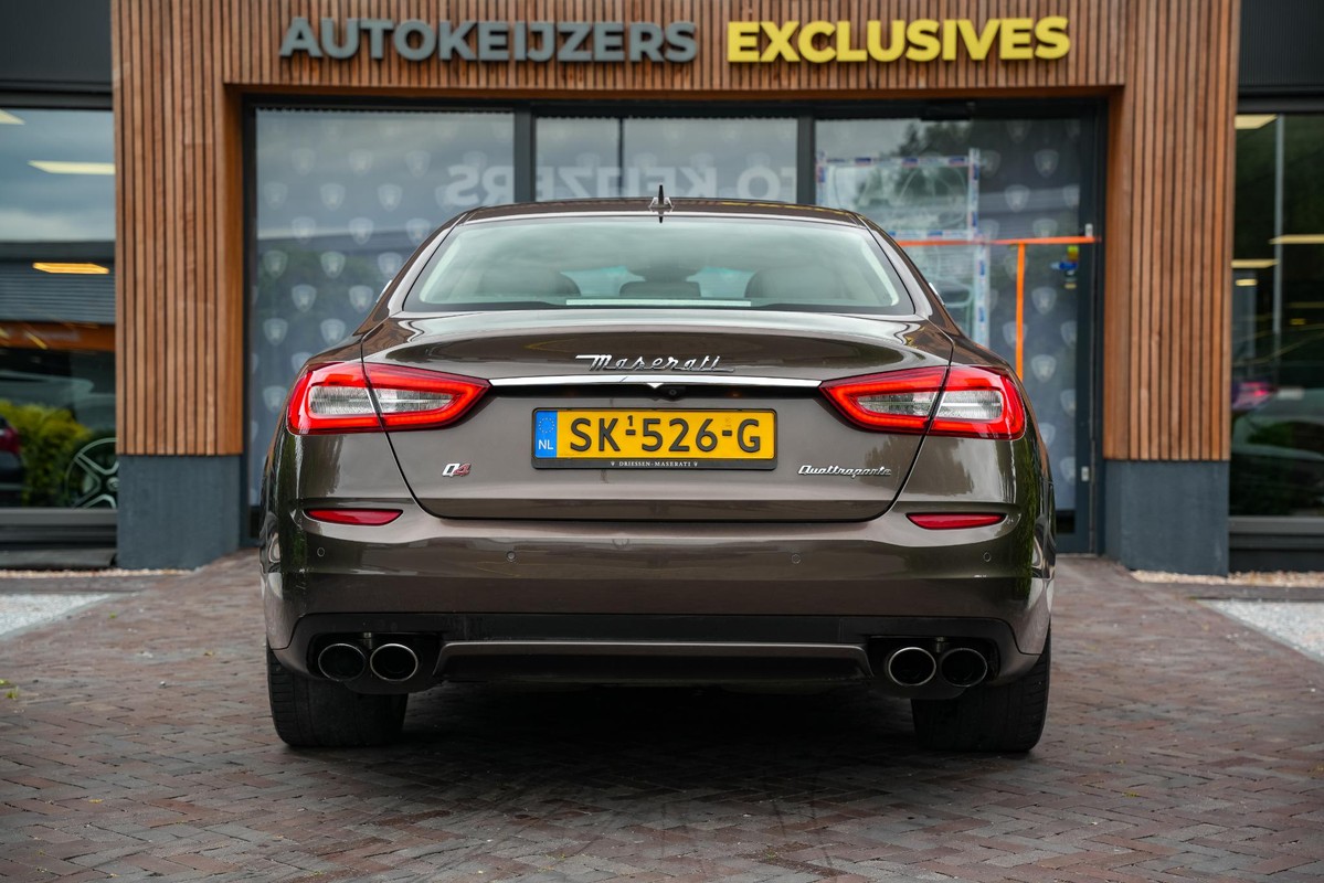 Maserati Quattroporte