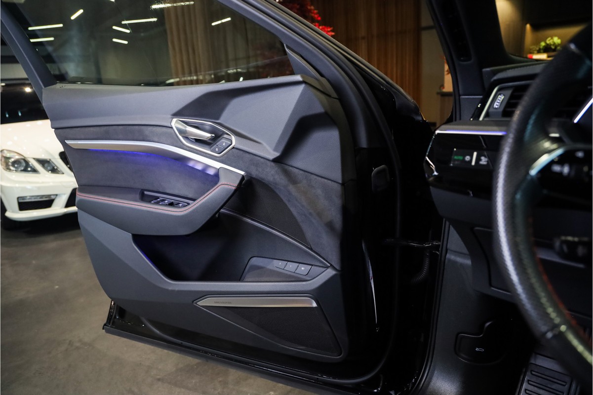 Audi Q8 e-tron