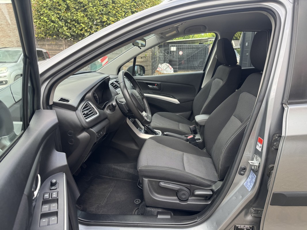 Suzuki S-Cross