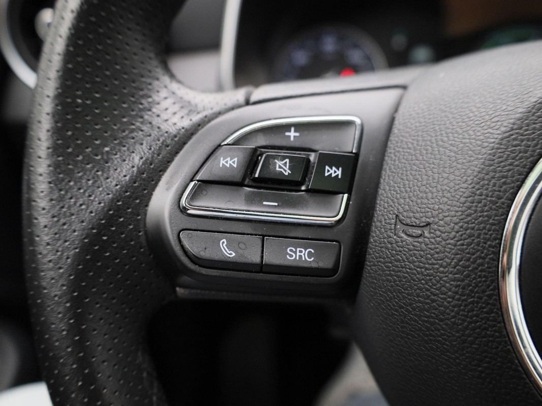 MG ZS EV