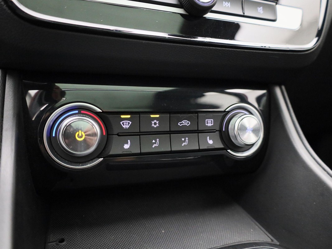 MG ZS EV