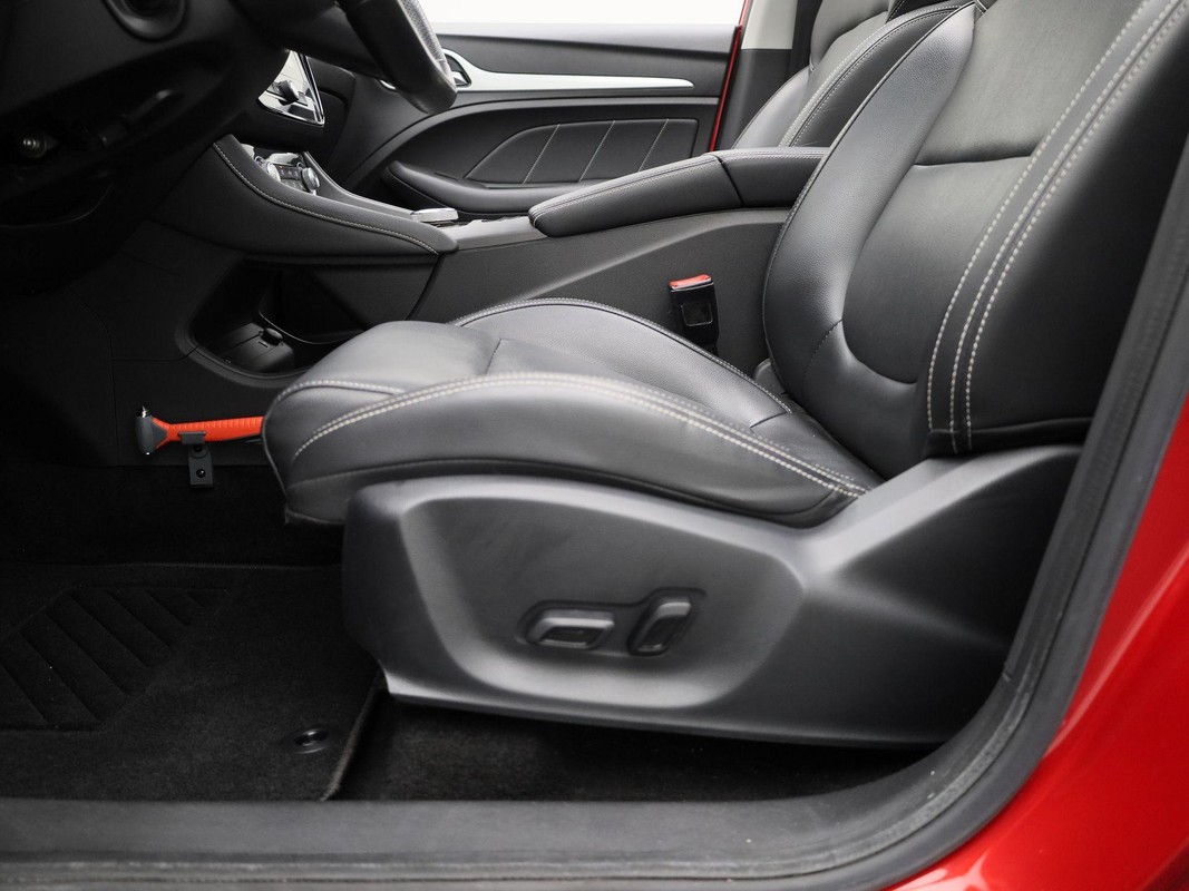 MG ZS EV