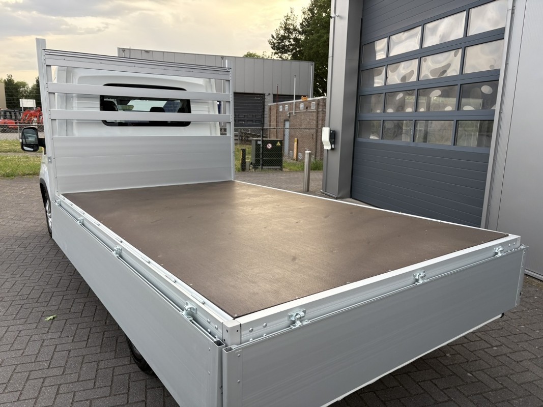 Maxus eDeliver9