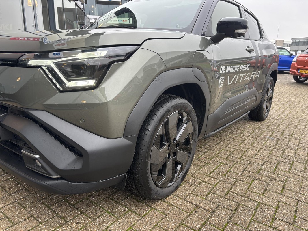 Suzuki e Vitara