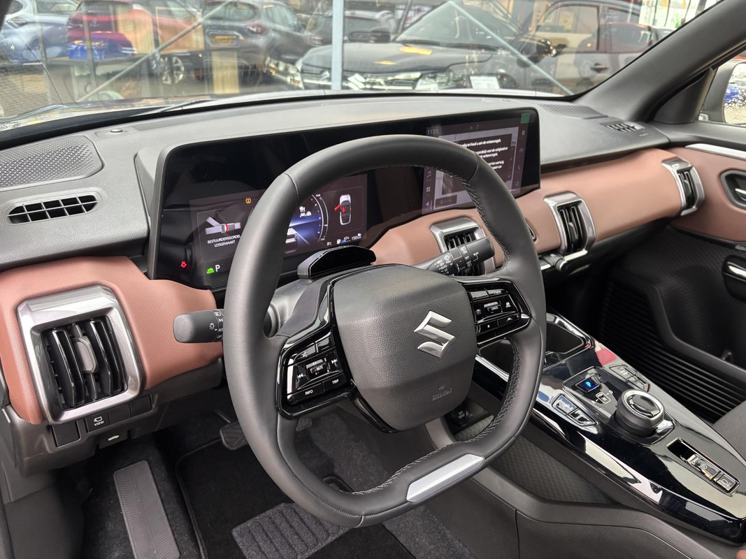 Suzuki e Vitara
