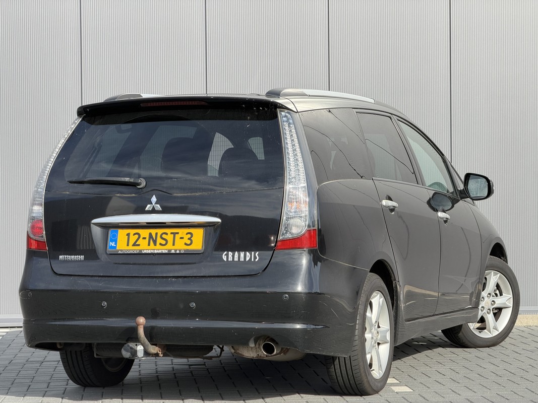 Mitsubishi Grandis