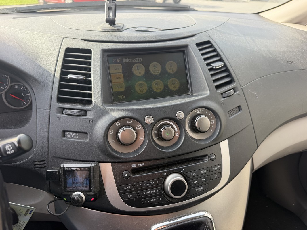 Mitsubishi Grandis