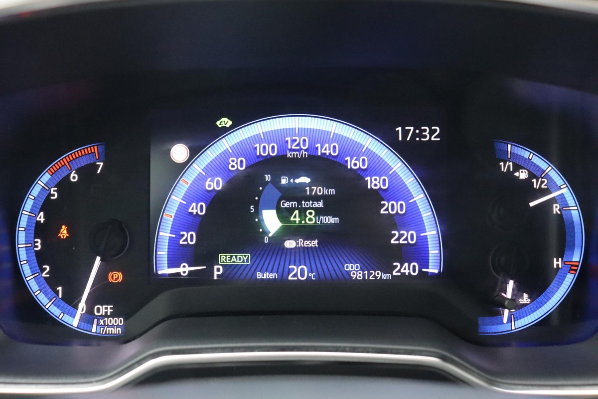 Toyota Corolla Touring Sports