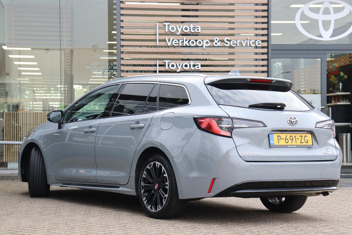 Toyota Corolla Touring Sports