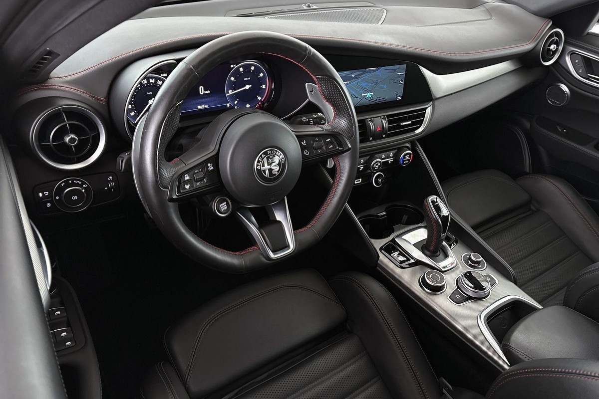 Alfa Romeo Giulia