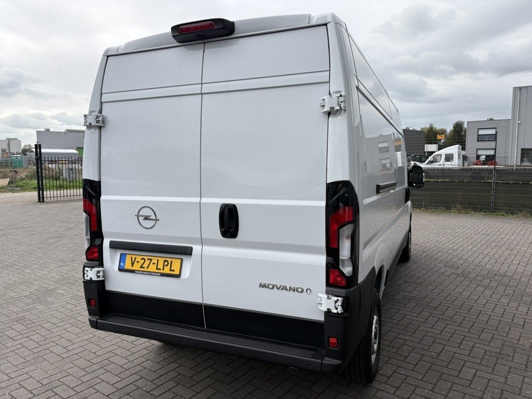 Opel Movano-e
