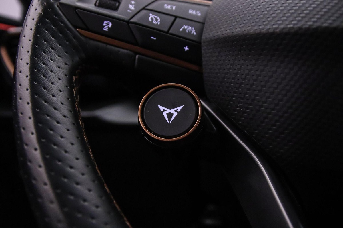 CUPRA Leon