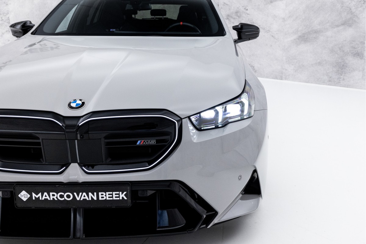 BMW M5