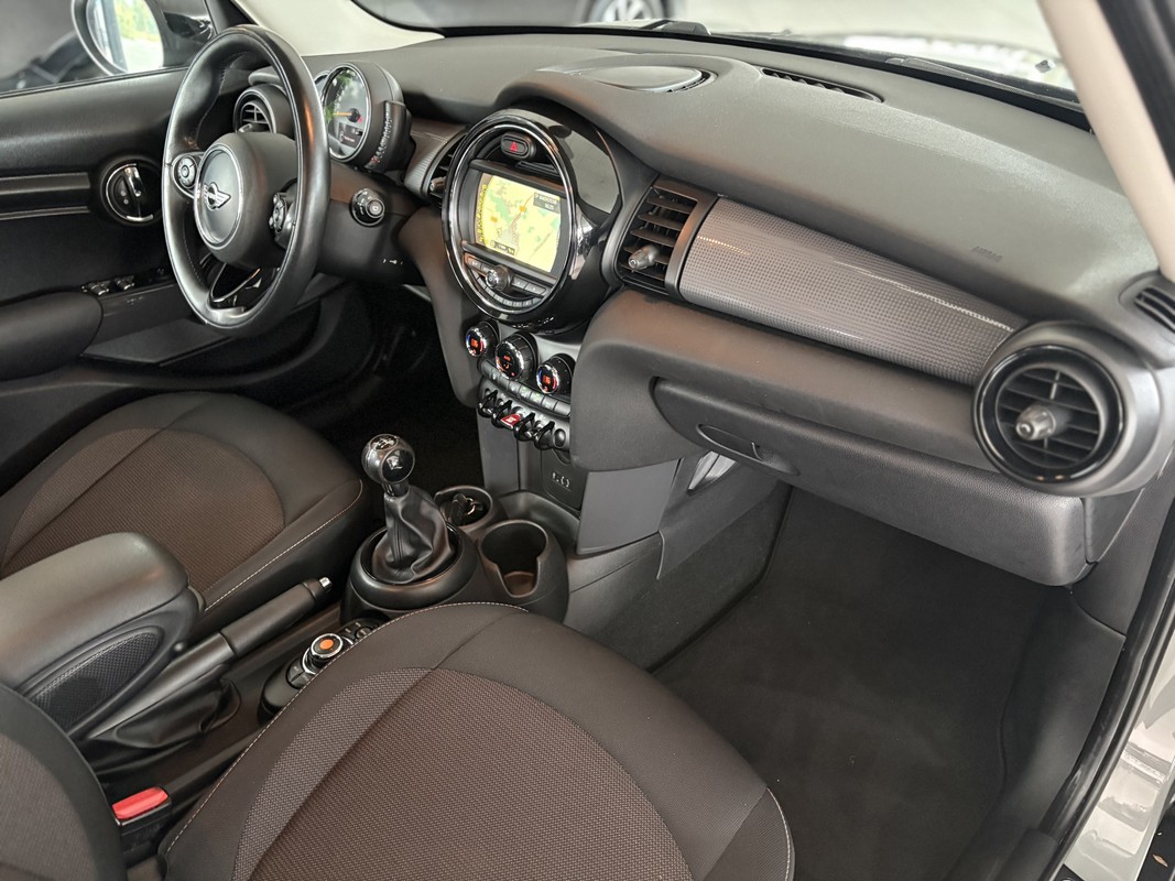 MINI 5-Deurs