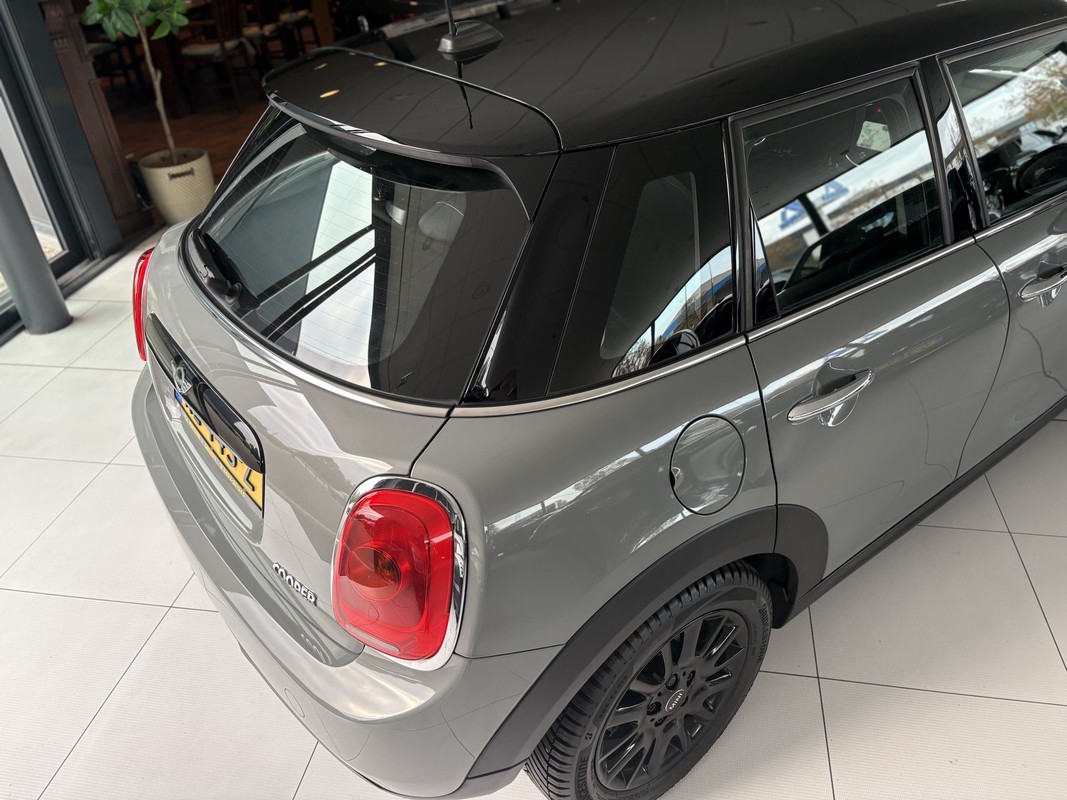 MINI 5-Deurs