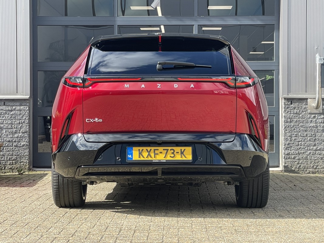 Mazda CX-6e