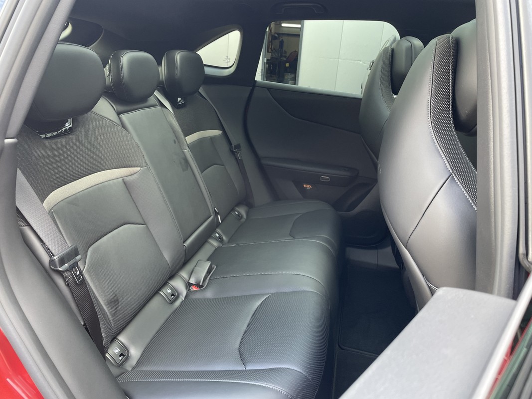 Mazda CX-6e